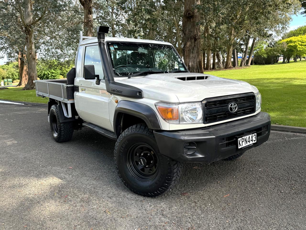 2017 Toyota Landcruiser