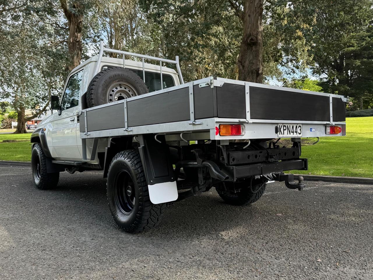 2017 Toyota Landcruiser