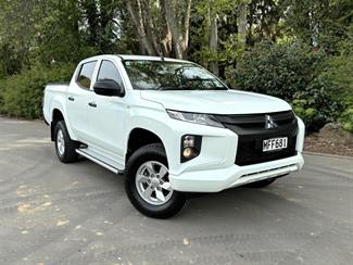 2019 Mitsubishi Triton - Thumbnail