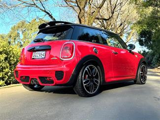 2015 Mini Cooper - Thumbnail