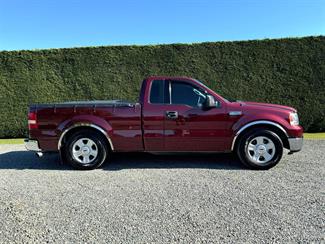 2004 Ford F150 - Thumbnail