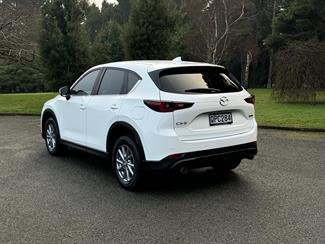 2022 Mazda CX-5 - Thumbnail