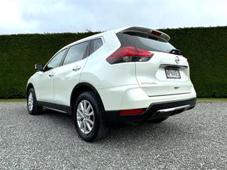 2021 Nissan X-Trail - Thumbnail