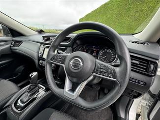 2021 Nissan X-Trail - Thumbnail