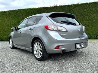 2012 Mazda Axela - Thumbnail