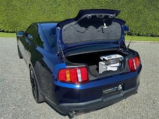 2010 Ford Mustang - Thumbnail