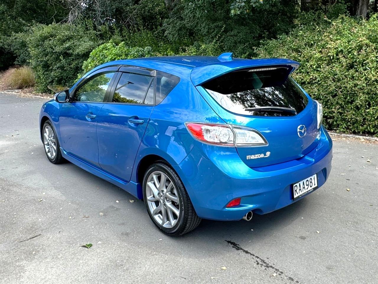 2013 Mazda Axela