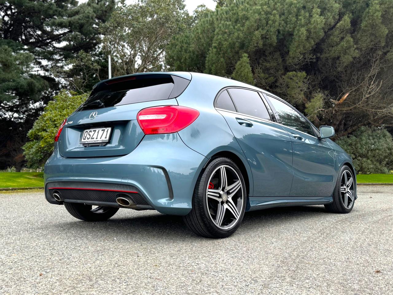 2013 Mercedes-Benz A250