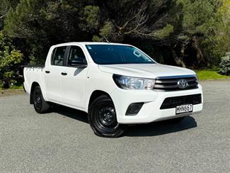 2019 Toyota Hilux - Thumbnail