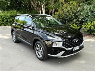 2020 Hyundai Santa Fe - Thumbnail