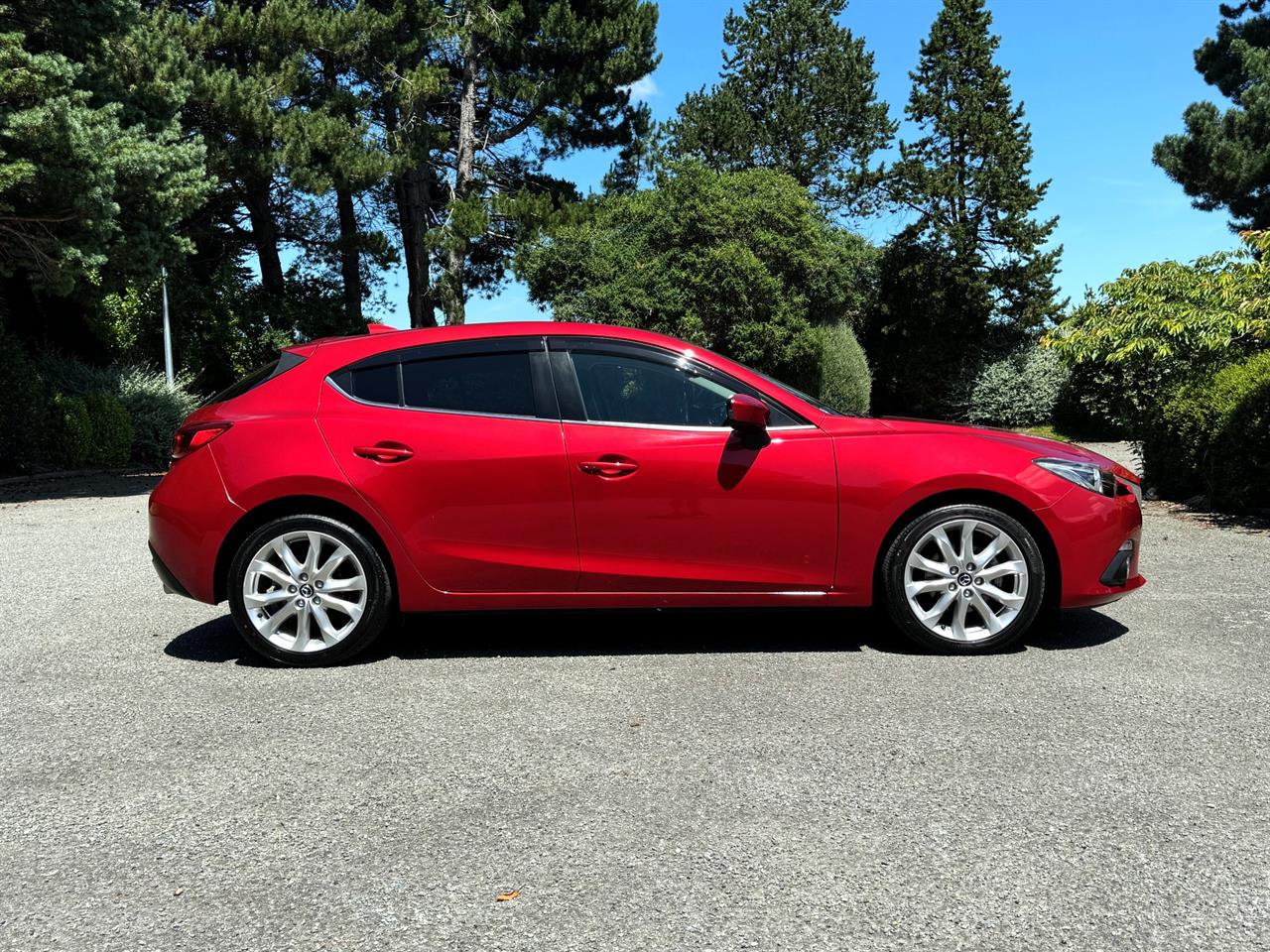 2016 Mazda Axela