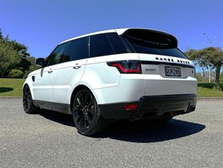 2018 Land Rover Range Rover Sport - Thumbnail