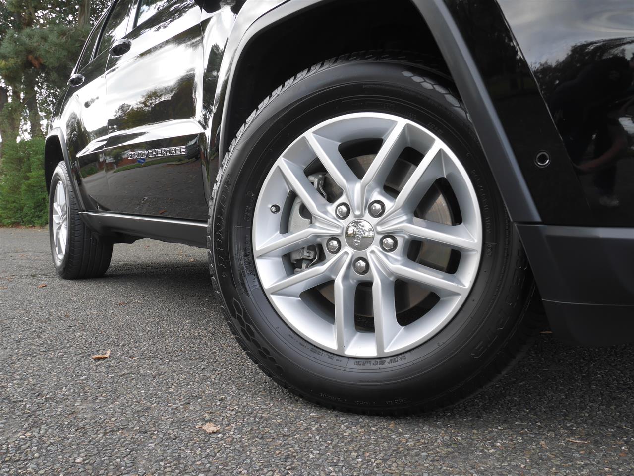 2017 Jeep Grand Cherokee