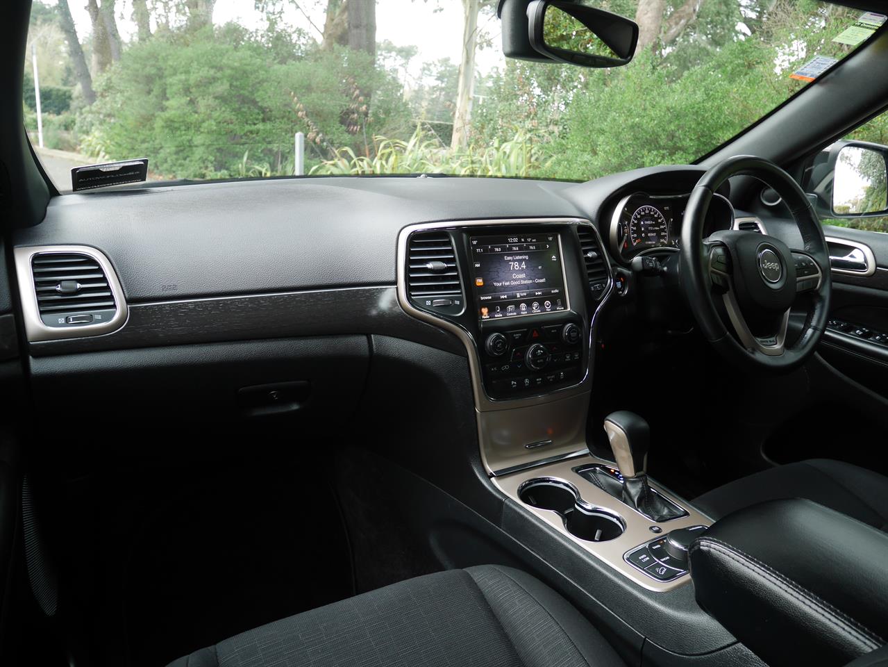 2017 Jeep Grand Cherokee