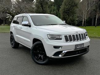 2015 Jeep Grand Cherokee - Thumbnail