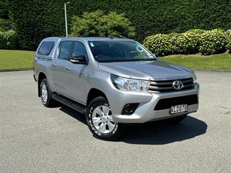 2017 Toyota Hilux - Thumbnail