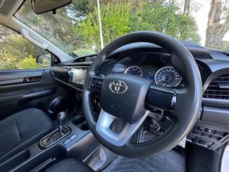 2018 TOYOTA HILUX - Thumbnail