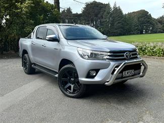 2015 Toyota Hilux - Thumbnail