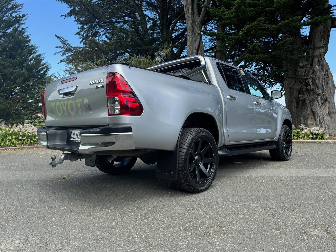 2015 Toyota Hilux