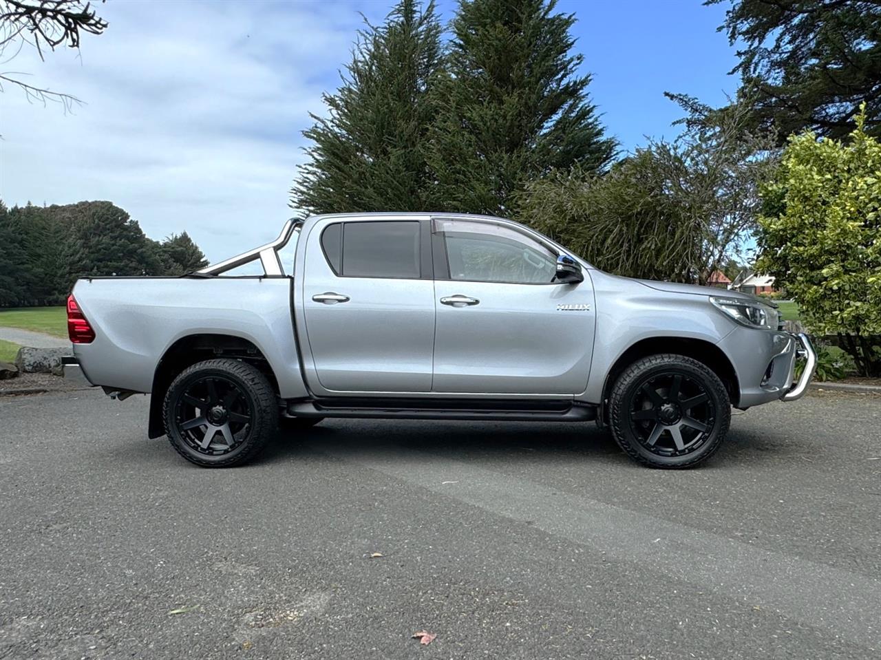 2015 Toyota Hilux