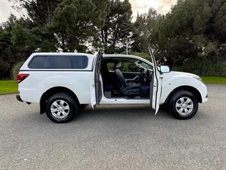 2016 Mazda BT-50 - Thumbnail