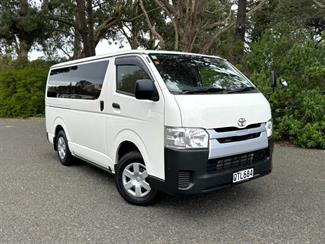 2019 Toyota Hiace - Thumbnail