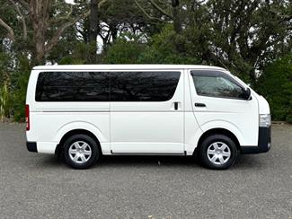 2019 Toyota Hiace - Thumbnail