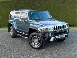 2009 Hummer H3 - Thumbnail