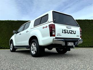 2019 Isuzu D-Max - Thumbnail