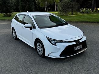 2020 Toyota Corolla - Thumbnail